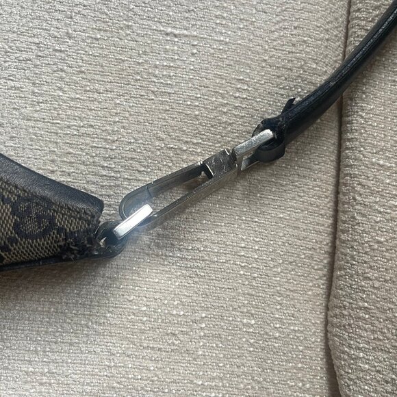 Black Canvas Gucci Purse - Picture 10 of 17